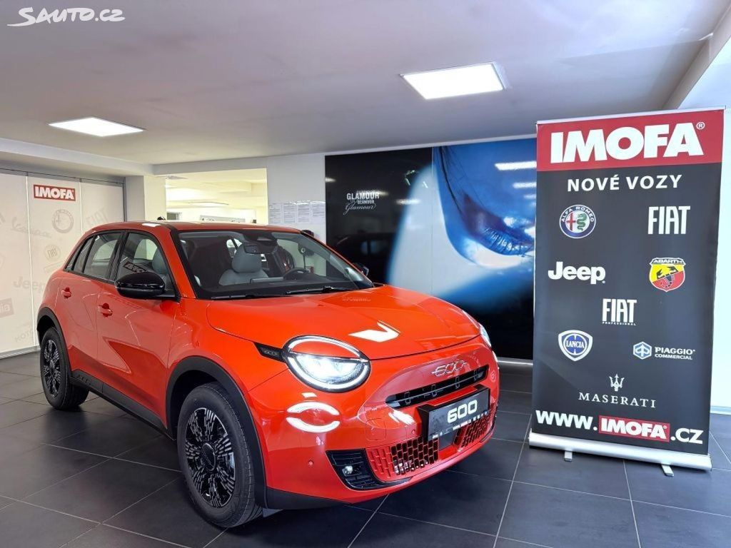 Fiat 600, 1.2 Turbo 100k MT6 Icon *o2*